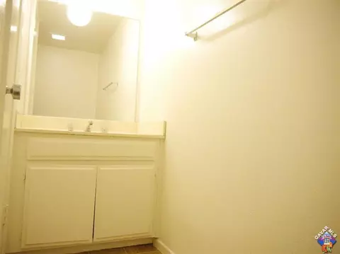 44200 Kingtree Ave #32, Lancaster, CA 93534 photo 18