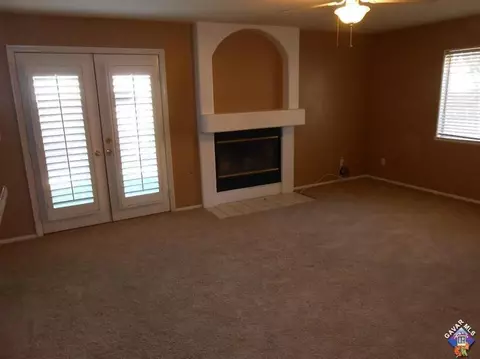6113 Meredith Ave, Palmdale, CA 93552 photo 8