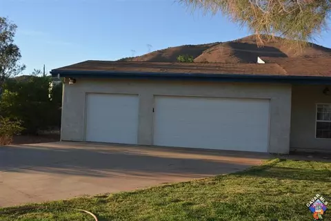 2641 Westcoatt St, Acton, CA 93510 photo 4