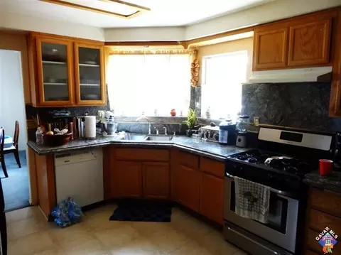 38253 Bee Ct, Palmdale, CA 93550 photo 8