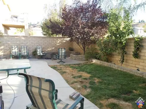 19912 Holly Dr, Santa Clarita, CA 91350 photo 24