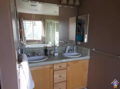 19912 Holly Dr, Santa Clarita, CA 91350 photo 21