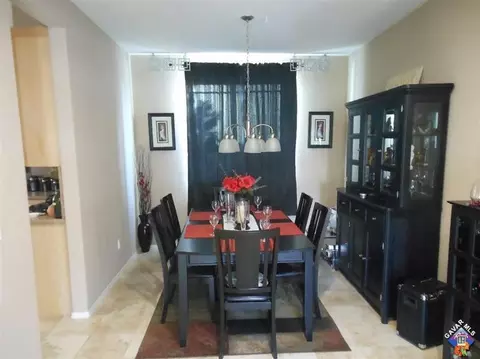 19912 Holly Dr, Santa Clarita, CA 91350 photo 4