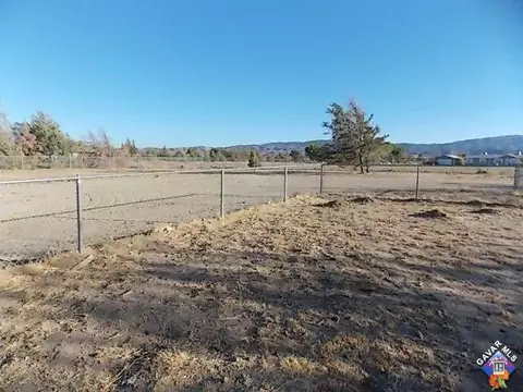 25122 Eaglefall Ave, Lancaster, CA 93536 photo 10