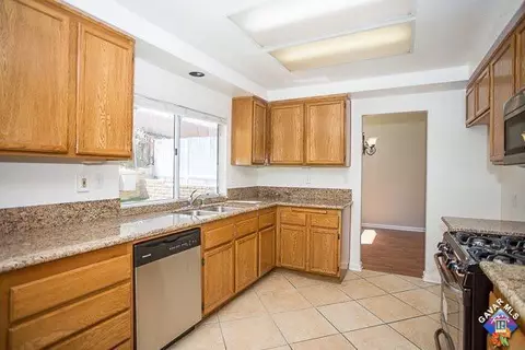 3222 Shale Rd, Palmdale, CA 93550 photo 13