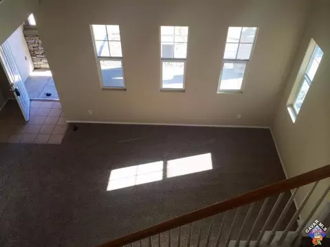 4813 Jade Ct, Lancaster, CA 93536 photo 7