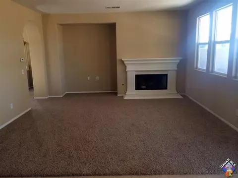 4813 Jade Ct, Lancaster, CA 93536 photo 5