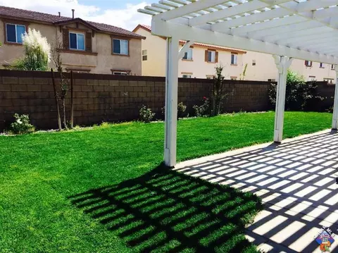 44322 Apache Plume St, Lancaster, CA 93536 photo 2