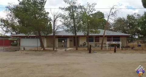 38710 92nd St E, Palmdale, CA 93591 photo 1