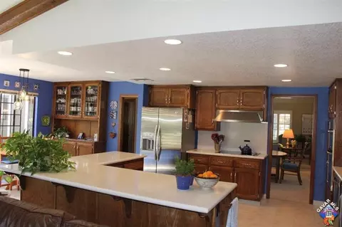 2747 Secure Pl, Lancaster, CA 93536 photo 5