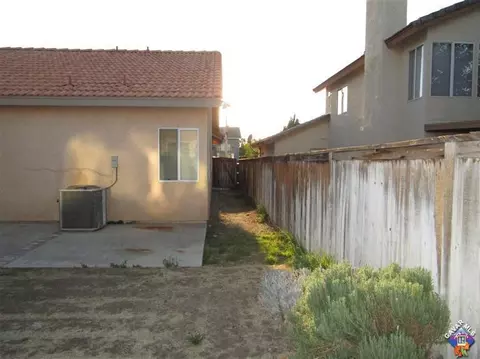37124 57th St, Palmdale, CA 93552 photo 30