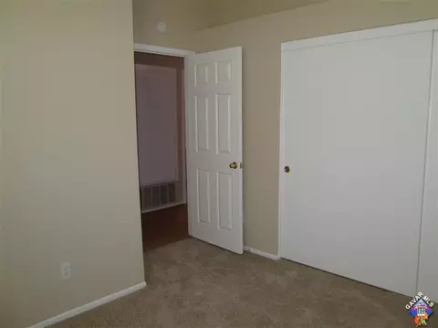 37124 57th St, Palmdale, CA 93552 photo 22