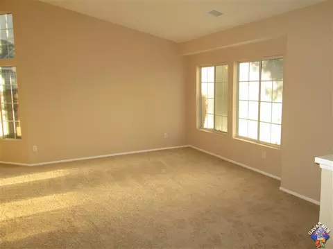 37124 57th St, Palmdale, CA 93552 photo 4