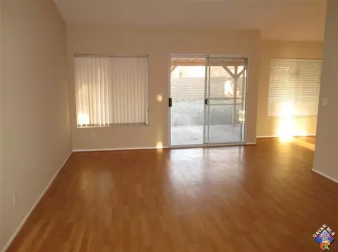 37124 57th St, Palmdale, CA 93552 photo 7
