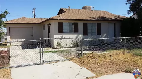 27217 Cote St, Boron, CA 93516 photo 2
