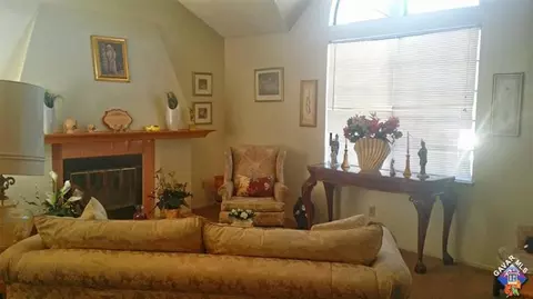 37746 52nd St, Palmdale, CA 93552 photo 3