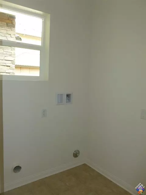 2109 Jenner St E, Lancaster, CA 93535 photo 10