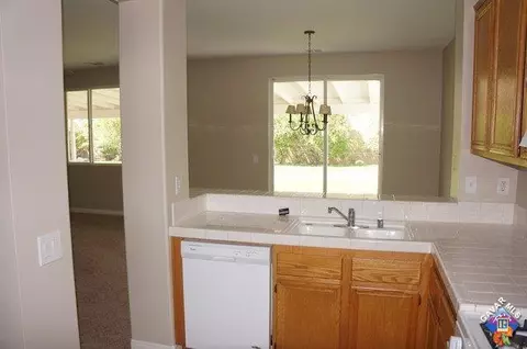 45865 17th St, Lancaster, CA 93534 photo 5
