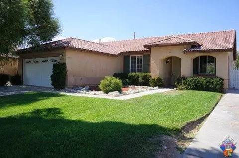 45865 17th St, Lancaster, CA 93534 photo 1