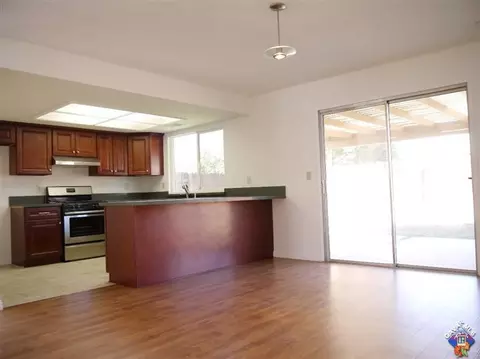 37225 28th St, Palmdale, CA 93550 photo 11