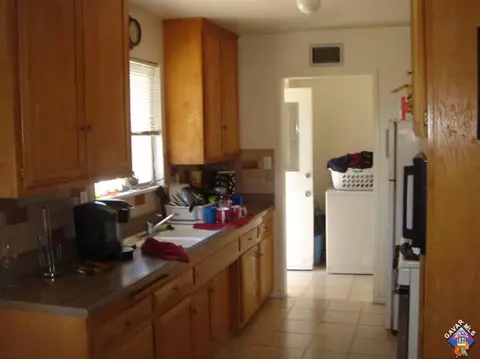 45203 Saigon, Lancaster, CA 93534 photo 2