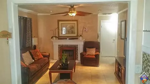 44462 Andale Ave, Lancaster, CA 93536 photo 5
