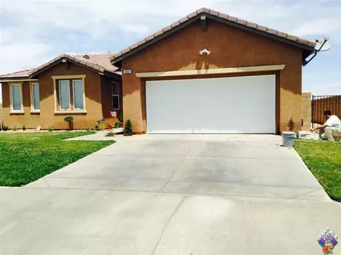 553 E Lancaster #H-6, Lancaster, CA 93535 photo 1