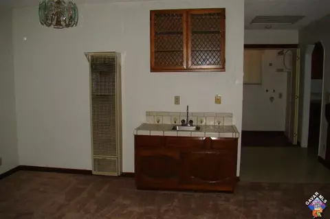 43310 E 7th St, Lancaster, CA 93535 photo 8