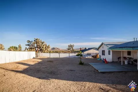 40017 162nd St, Palmdale, CA 93591 photo 3