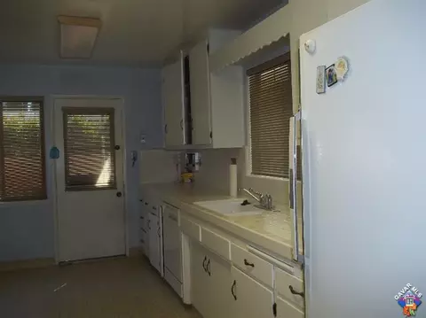 44946 17th St W, Lancaster, CA 93534 photo 3