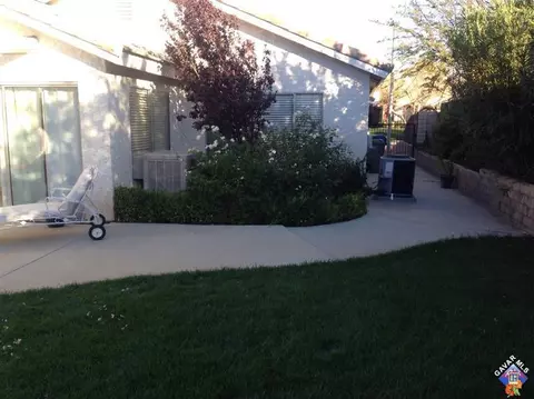 37031 Potter Dr, Palmdale, CA 93550 photo 15