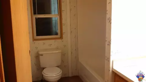 45465 25th St Spc 173 St E #173, Lancaster, CA 93535 photo 9
