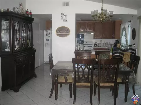 37216 45th St E, Palmdale, CA 93552 photo 6