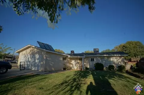 44720 2nd St, Lancaster, CA 93535 photo 1