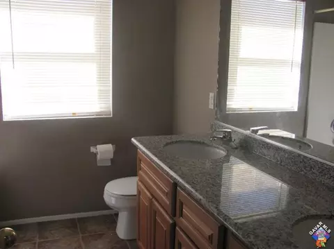 45802 N Coventry Ct, Lancaster, CA 93534 photo 7