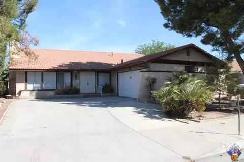 1303 Morven St, Lancaster, CA 93535 photo 1