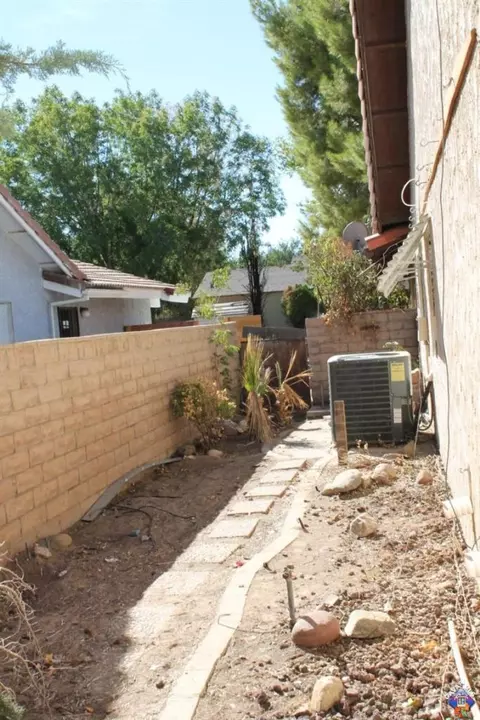 1303 Morven St, Lancaster, CA 93535 photo 26