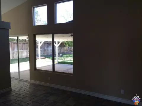 3013 Hildreth Ct, Lancaster, CA 93535 photo 5