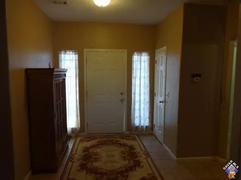 18201 Hambletonian Dr, Tehachapi, CA 93561 photo 6