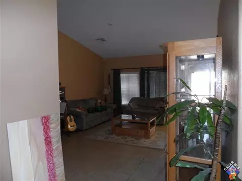 42854 Fairlee Dr, Lancaster, CA 93536 photo 6