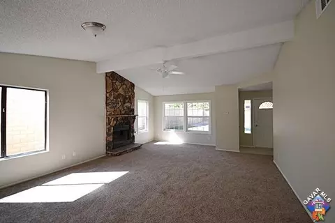 37906 33rd Pl, Palmdale, CA 93550 photo 3