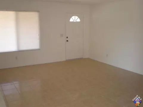40596 171st St, Lancaster, CA 93535 photo 3
