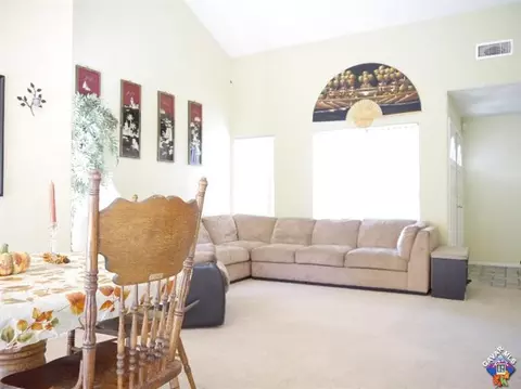 45032 Bevington Ave, Lancaster, CA 93535 photo 6