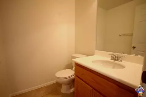 4307 Bethpage Dr, Palmdale, CA 93551 photo 6