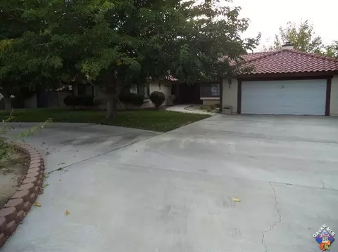 43651 Devyn Ln, Lancaster, CA 93535 photo 3