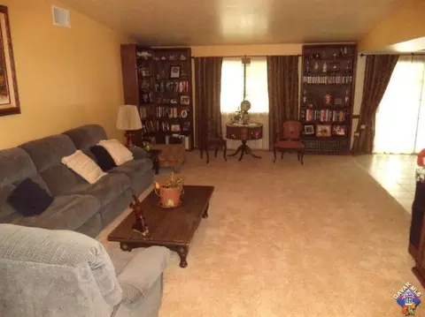 43651 Devyn Ln, Lancaster, CA 93535 photo 4