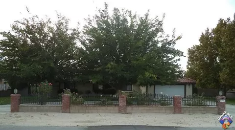 43651 Devyn Ln, Lancaster, CA 93535 photo 1