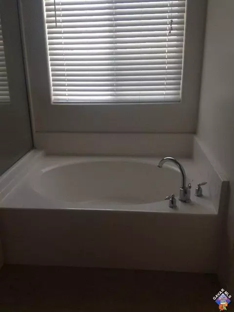 4617 Trojan Ct, Lancaster, CA 93536 photo 5