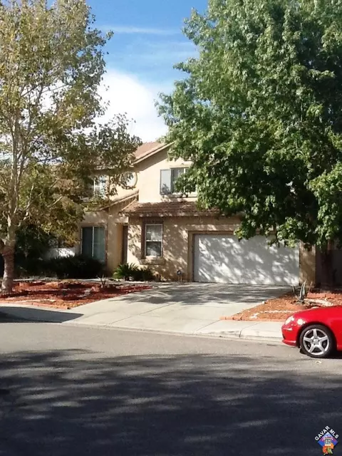 3733 Sonora Way, Palmdale, CA 93550 photo 2