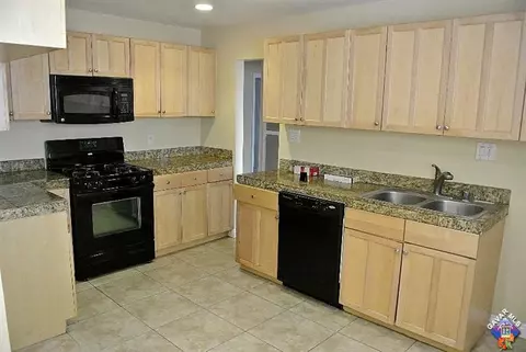 43907 Gadsden Ave, Lancaster, CA 93534 photo 12
